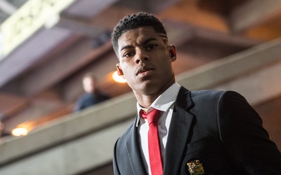 博鱼电竞独家-亚马尔面对空门冷静推射